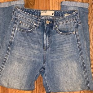 GARAGE Mom Jeans